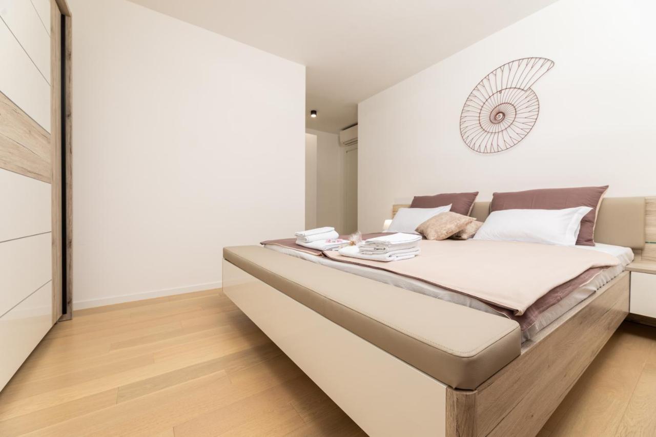 Sun Residence Krk Кърк Екстериор снимка